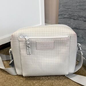 Dagne Dover Light Gray Crossbody Bag